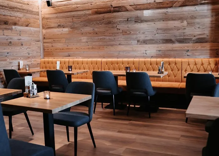 ホテル マイ プレイス 3*