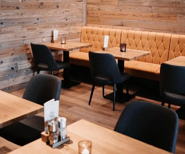 ホテル マイ プレイス 3*